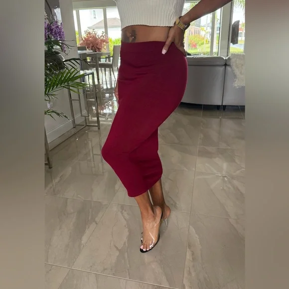 JLUXLABEL Burgundy Midi Skirt - Picture 2 of 3